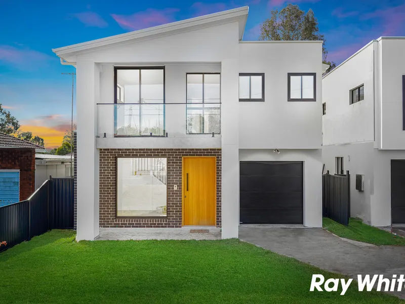 Amazing Brand new 4 bedroom detached duplex