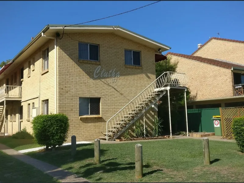 1 BED + STUDY - WORK FROM HOME - WALK TO BROADWATER