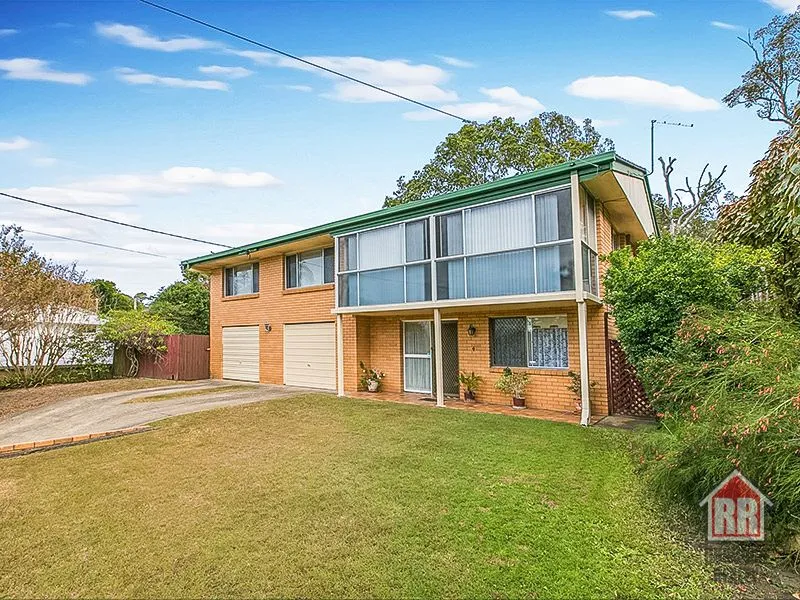 Fully Furnished 3 bed 1.5bath house