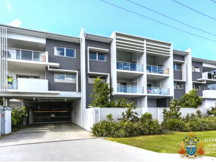 THE DEAL: HIGH PERFORMING BLOCK OF 44 UNITS RETURNING CIRCA $760,000 PA ON A 3,032SQM PARCEL OF LAND