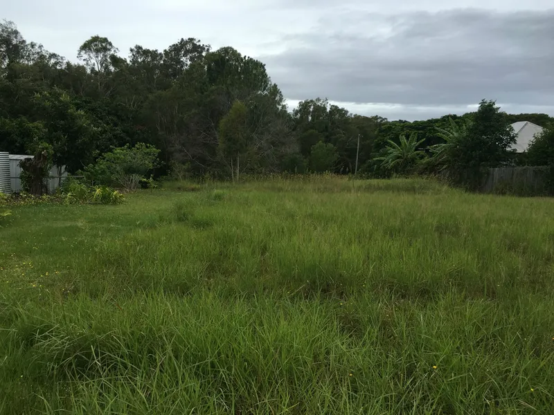 Beautiful cleared block of land located close...