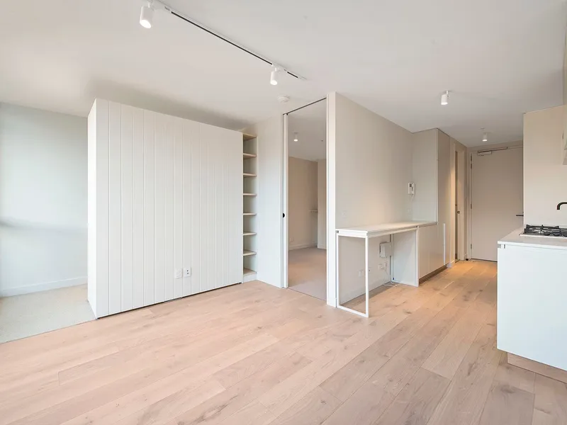 Heading: Enjoy The Peaceful Lifestyle of South Melbourne!