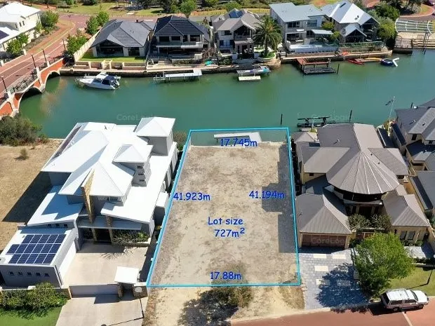 Big Canal Block - North East Facing