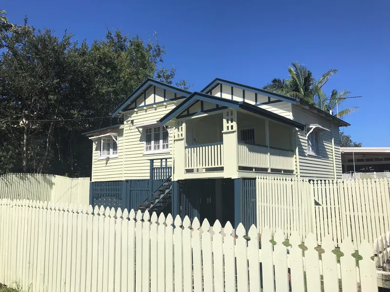 Charming Albion Queenslander