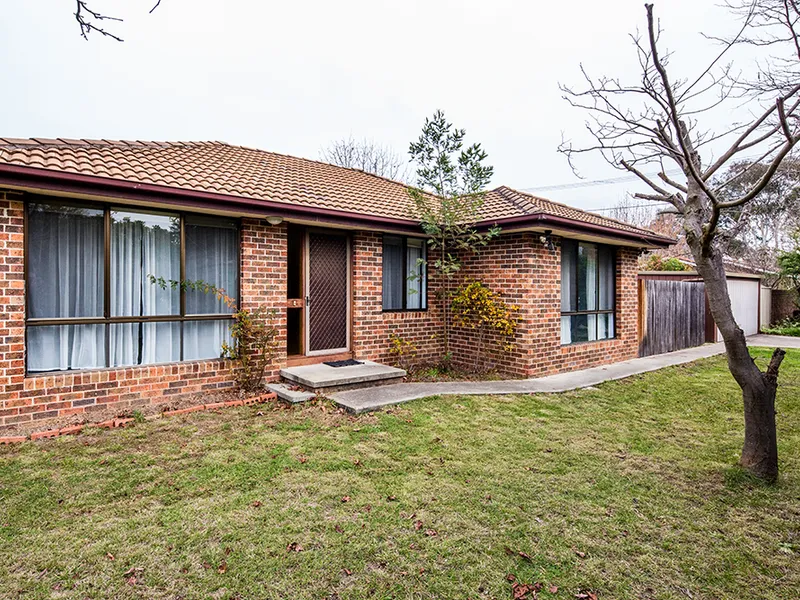 QUIET, SAFE, COMFORTABLE & MOST APPEALING 3 BEDROOM HOME