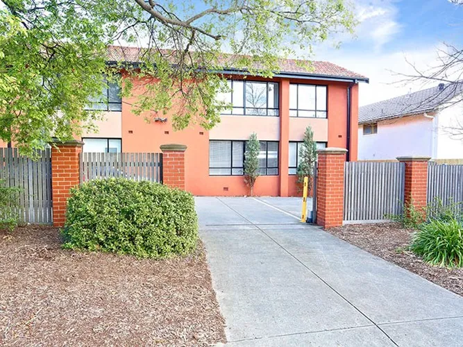 Peaceful Retreat in Hawthorn