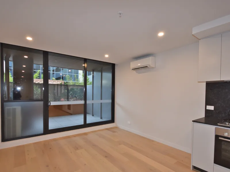 Luxury 2 Bedrooms 1 Bathroom Apartments in the Heart of Box Hill