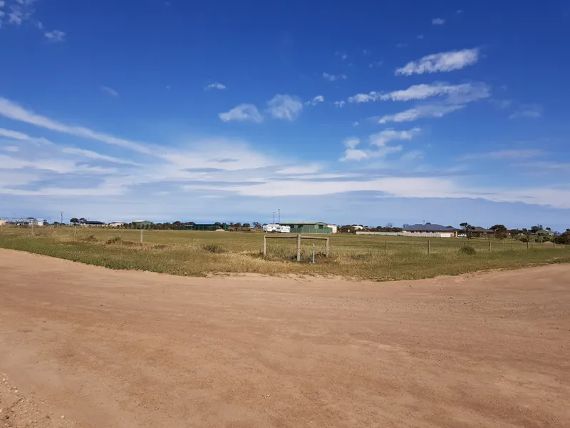 Looking for the Best Block at a Reasonable Price with Views of Wardang Island?