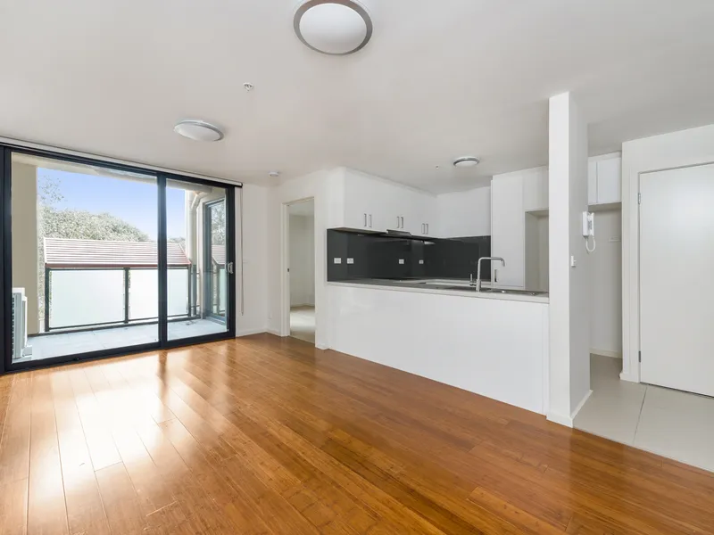 Quiet location and very modern!