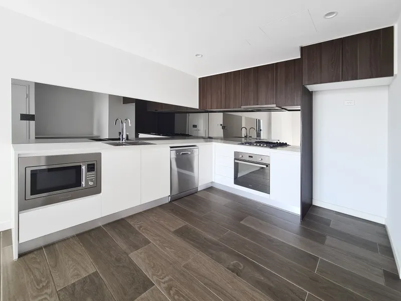 FULLY FURNISHED - ONSITE PROPERTY MANAGER - NEARLY NEW DELUXE 1 BED PLUS STUDY IN THE HEART OF CAMPSIE