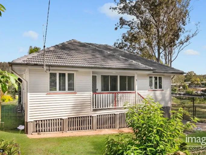 RECENTLY RENOVATED, IDEALLY LOCATED FAMILY HOME
