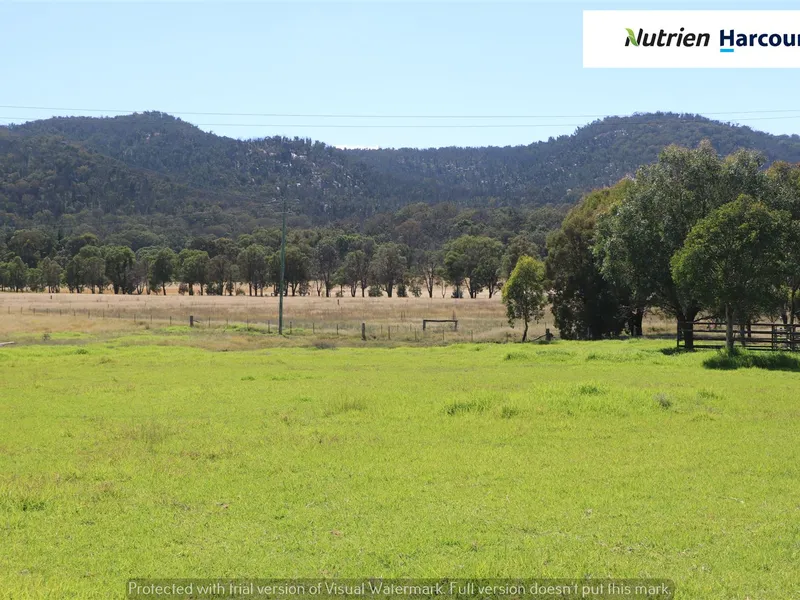 Huge Home on 7.5ha with fabulous views  -  Wallangarra QLD