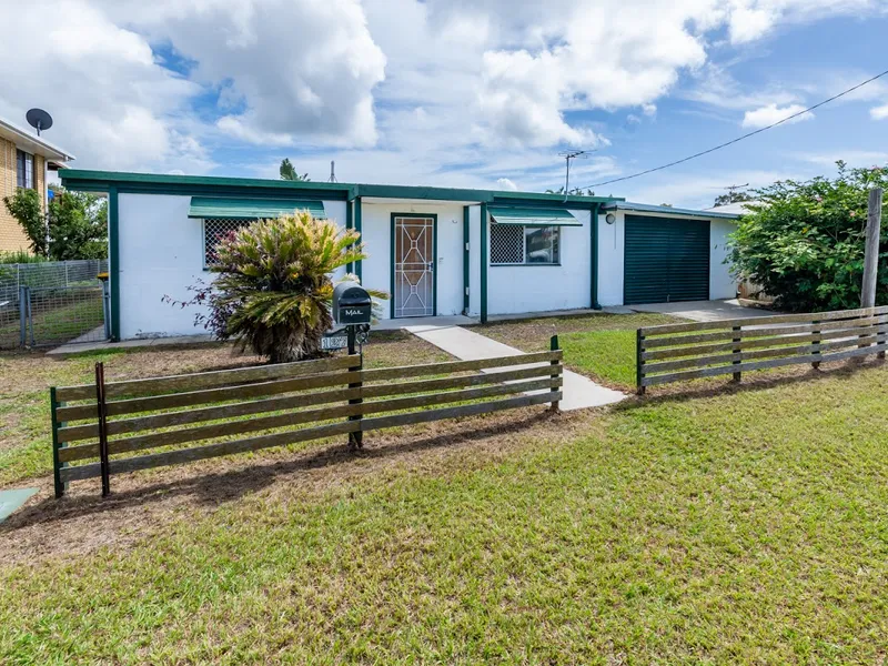 SOLD UNDER THE HAMMER BY ROY FREETH