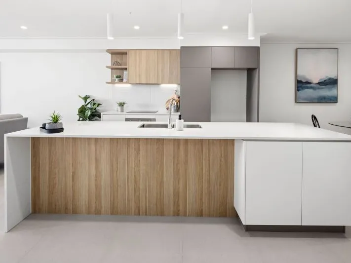 Contemporary Living in Prime Location