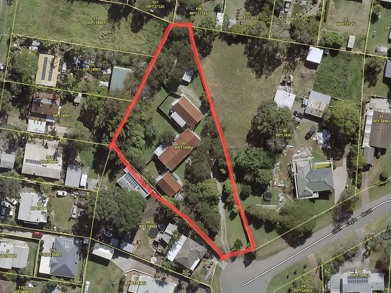 3 SEPARATE RENTAL PROPERTIES - POTENTIAL DEVELOPMENT