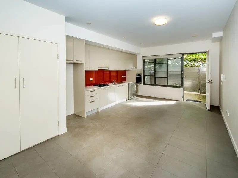 Modern One Bedroom Apartment Opposite UNSW