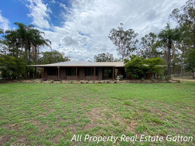 5.5 Acres of Privacy in Placid Hills