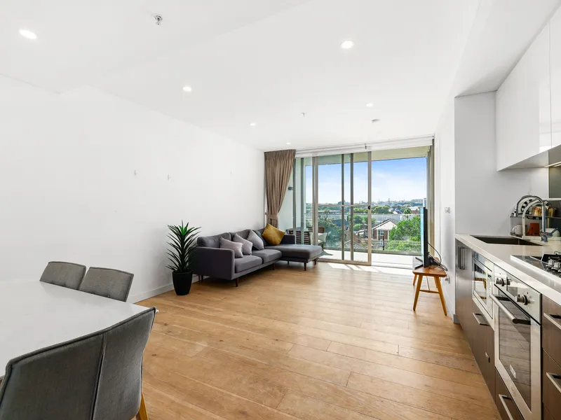 ON HOLD - DEPOSIT TAKEN DEB ANDERSON 0414 688 111