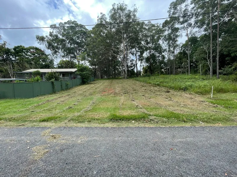675m2 Located Right In Town