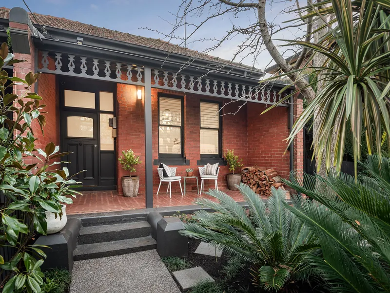 An Edwardian Cottage with A Wow Factor