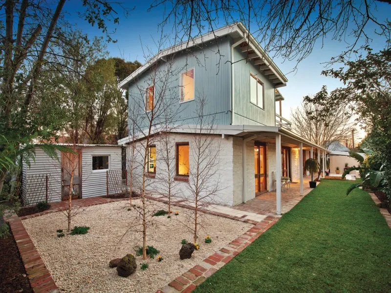 Charming American Ranch Style 5 Bedders