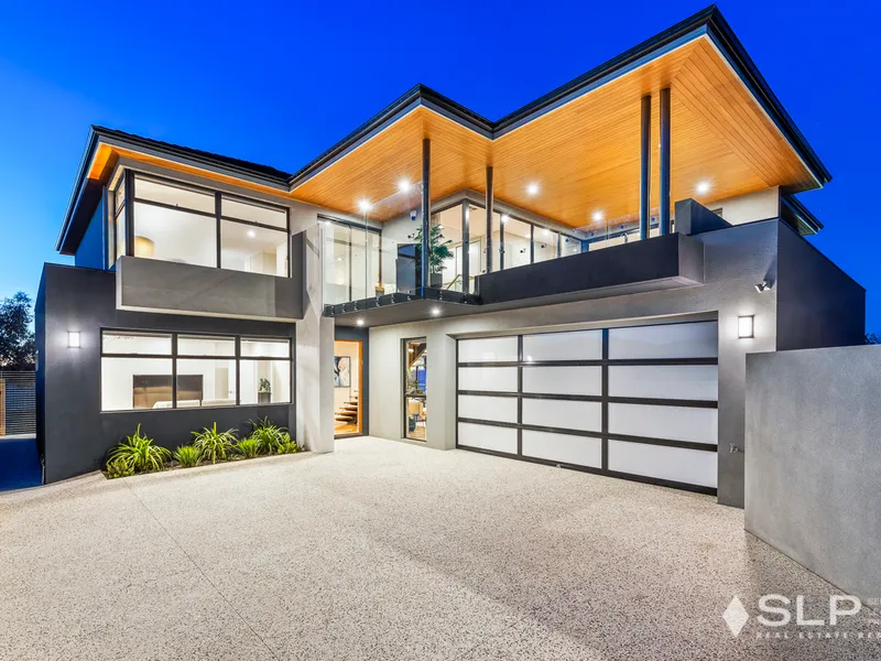 FAMILY AND ENTERTAINING