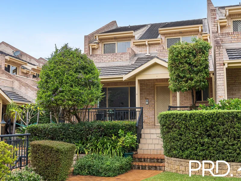 STUNNING FULL BRICK TOWNHOME