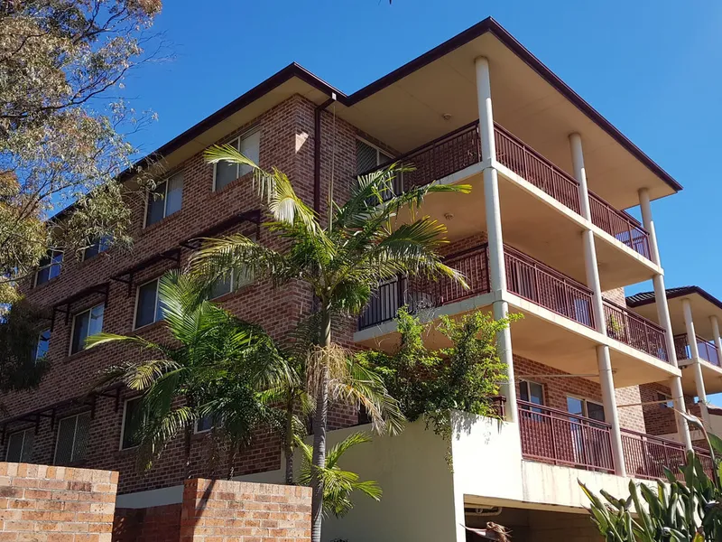 North facing 2 bedroom unit at convenience location