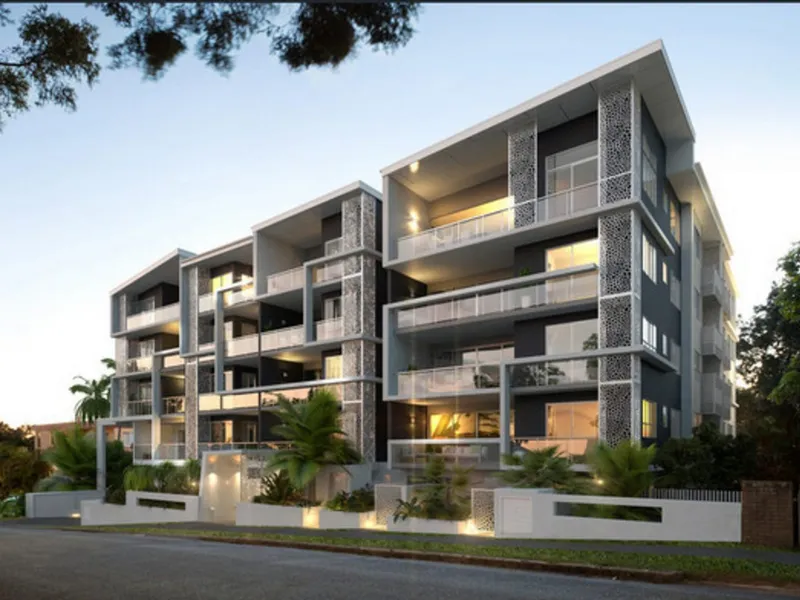 Spacious Living on Top Floor Apartment with Spectacular Views