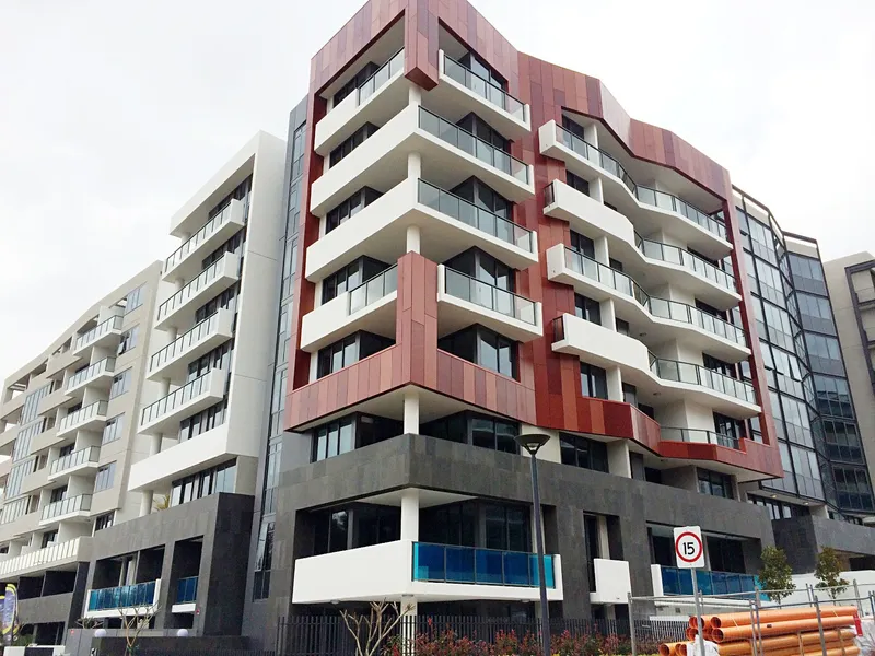 Spacious 2 bedroom apartment - Best Location For Primary School & Shopping Center