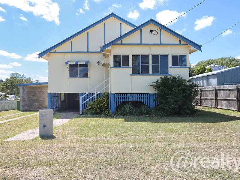 Investment or Family Home? You be the decider... Price Adjustment, Make a offer!