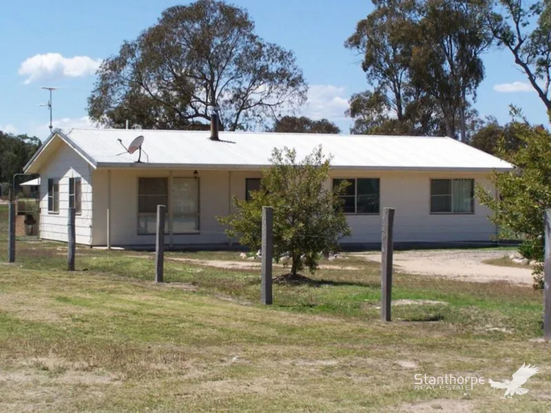 STANTHORPE - 3 BEDROOM HOME ON OVER HALF AN ACRE
