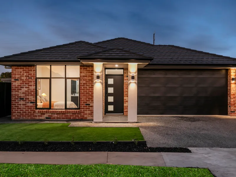 Family Ready & Brand-Spanking New - Discover Ease In Eye- Catching Form.