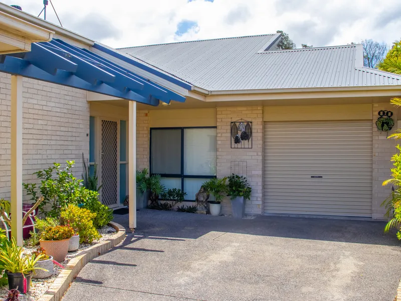 Stylish Home In Great Location!