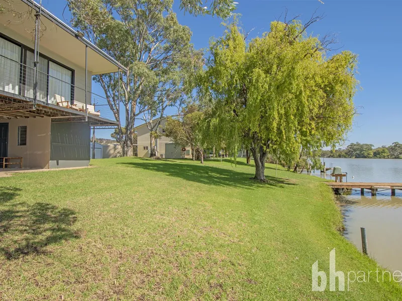 Fabulous River Living, it's all about the Lifestyle!