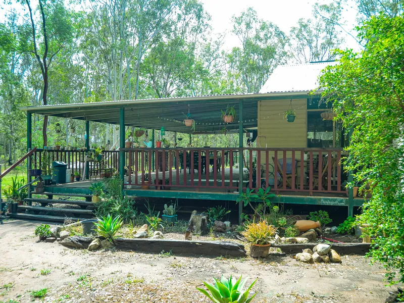 Home on ten acres - lifestyle dream
