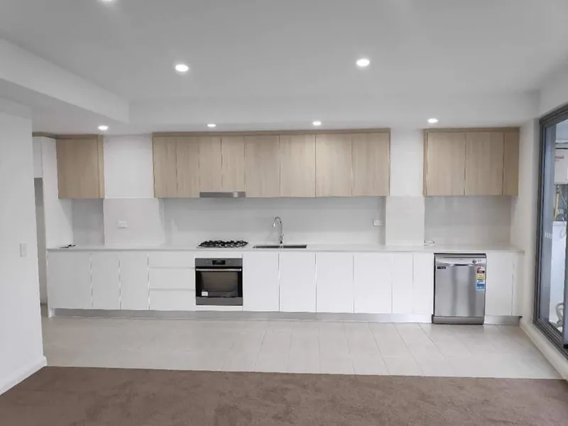 Near new 2 bedroom and 2 bathroom unit for rent in Bankstown
