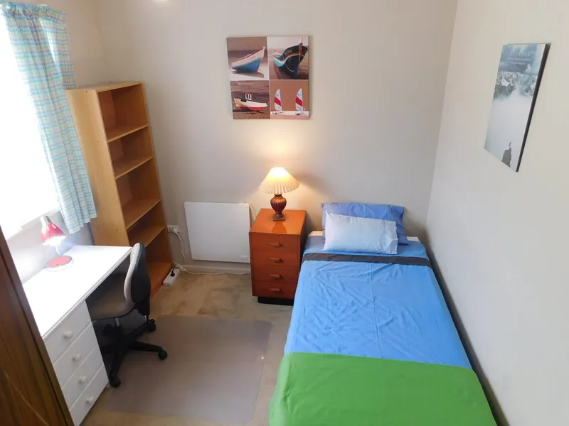 Immaculate Share Accommodation - Utilities Included