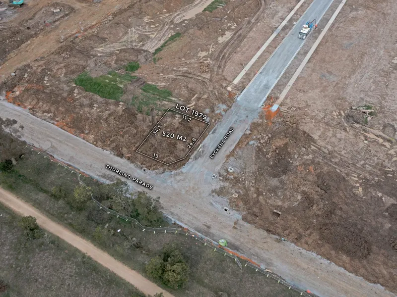 A wonderful opportunity to build your dream home with incredible views!