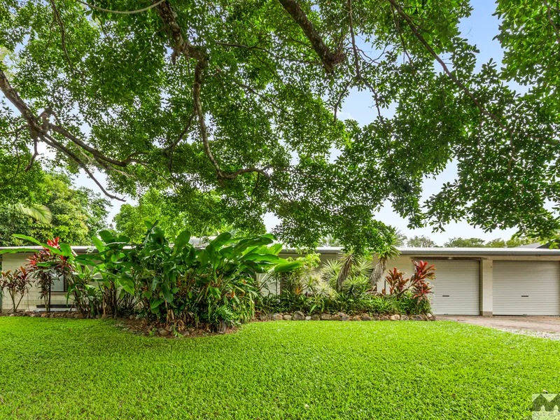 FOUR BED BLOCK HOME ON 1649 SQM WITH SHEDS