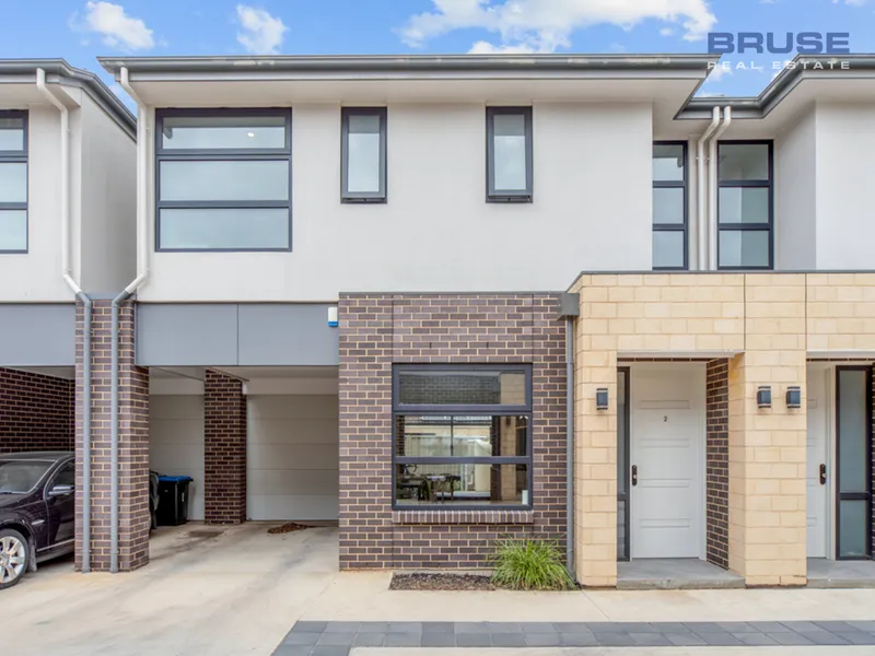 Awesome near new home in a top spot. Excellent quality.
