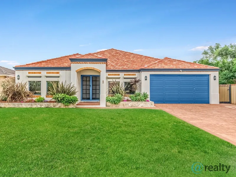 GORGEOUS HOME IN PERFECT LOCATION