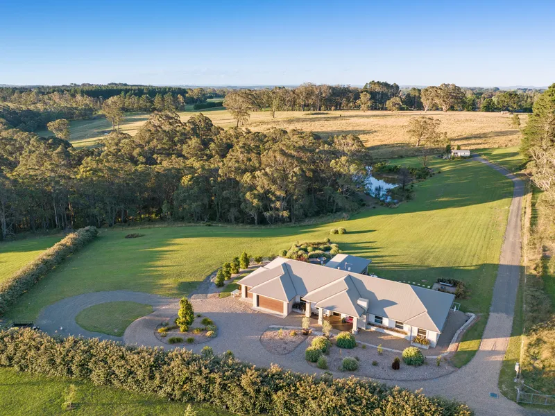 Elegant Family Living Amidst Tranquil Countryside