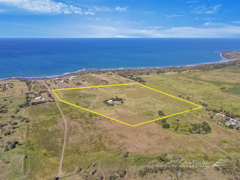 39.5 Acres a Stones Throw from Mon Repos