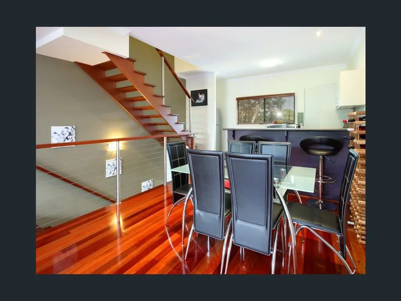 Unique Terrace Home,2 bedrooms , 2 bathrooms High Ceilings + Parking for 2 Cars, Well presented ,Great location Walk Shops Gym and Bus Inspect Now