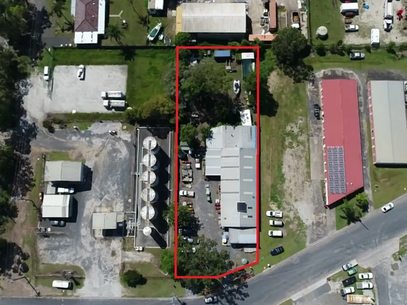 Industrial complex with options