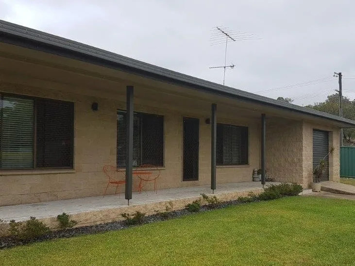 Spacious 3 Bedroom Home in Nambour!