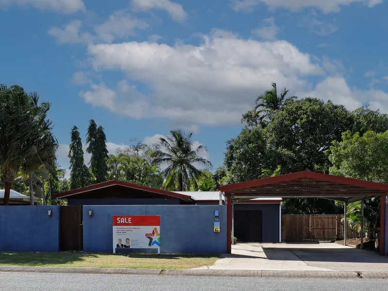 Family Home, Large Block, No Rear Neighbours!