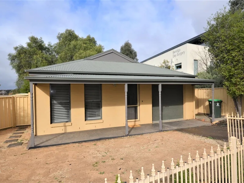 Close to CBD and both hospitals