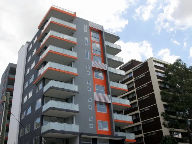 Two bedroom apartment in Parramatta!